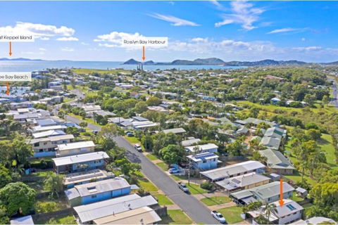 Poppies Cottage - Cooee Bay Beachside Retreat - Stayed 1