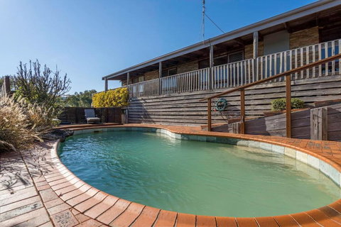 Port Philip Panorama - Bayview Retreat And Pool Bliss - Stays Accommodation 2