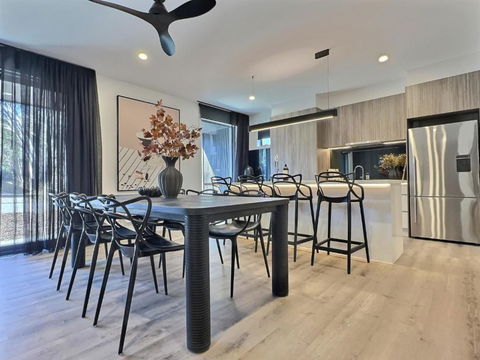 RAM, Alpine Getaways - Stayed 0