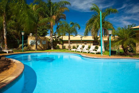 Potshot Hotel Resort - Stayed 3