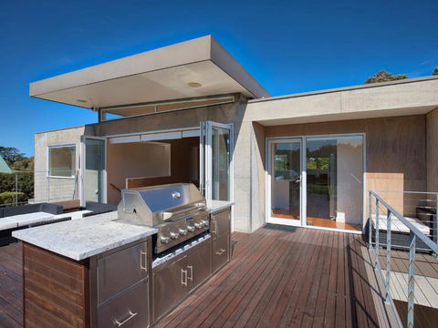 Pride And Prejudice - Stayed 3