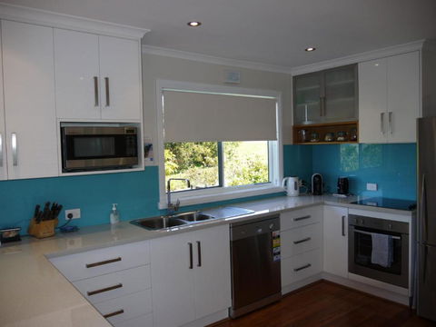 Prime Location - Totally Refurbished - Stays Accommodation 2