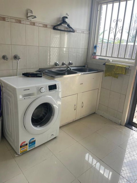 Private Room Near Melbourne Airport - Stays Accommodation 1