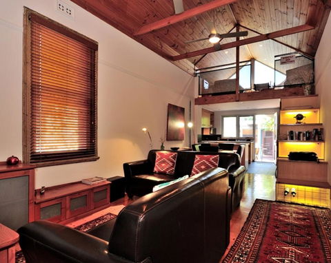 Pure Gold - Heritage 2 Bedroom Terraced Cottage - Stays Accommodation 0