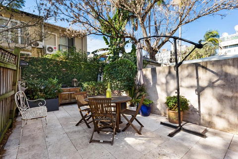 Pyrmont Self-Contained Terrace House (64 BUL) - Stayed 2