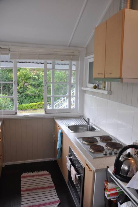 Quaint & Cosy 1 Bedroom Apartment In Queenslander. - Stays Accommodation 3