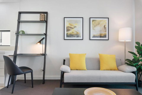 Quattro Apartments - Stays Accommodation 3