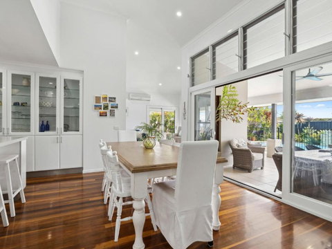 Quay-Largo - Stays Accommodation 0