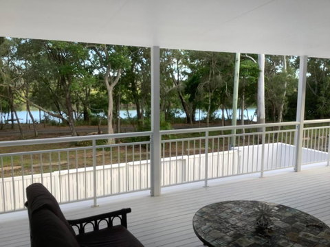 Raes By The River - Stayed 1