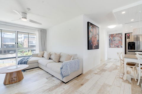 Rainbow Bay - 2BR Haven - Stays Accommodation 3
