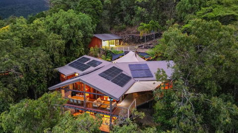 Rainforest Treehouse Sanctuary - With Ocean Views - Stayed 0