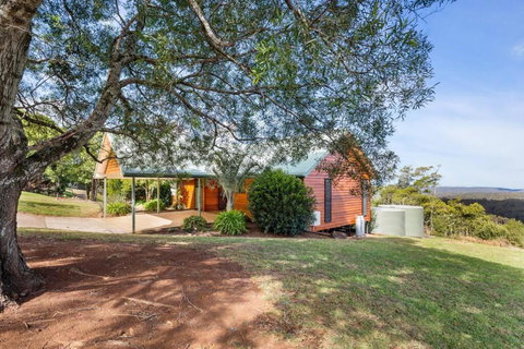 Ravensbourne Escape- Stella Luna - Stayed 2