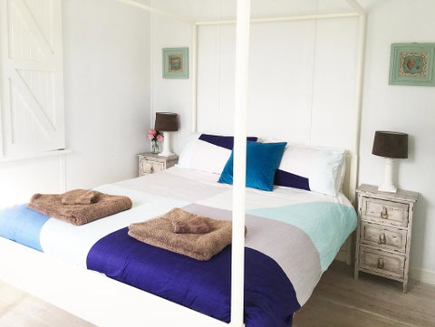 Aurora Beachfront Cottage - Stayed 1