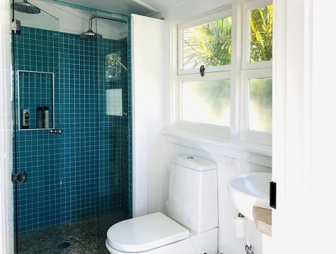 Aurora Beachfront Cottage - Stayed 2