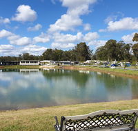 Australian Motor Homes Tourist Park - Stays Accommodation