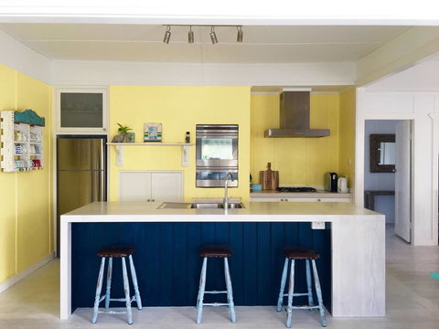 Avalon @Seafarers Beachfront - Stayed 1