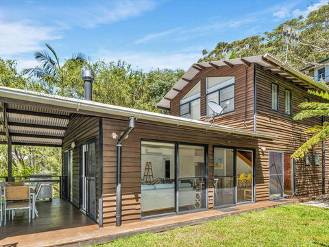 Avoca Beach Living - 84 Avoca Drive, Avoca Beach - Stayed 1
