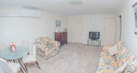 Aya Apartment - Stayed 1