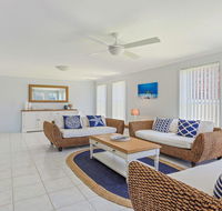 Azure Waters - perfectly positioned with ocean views - Stayed