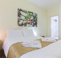 B5 Close to Nedlands Cafes Swan River SCGH  UWA - Stays Accommodation