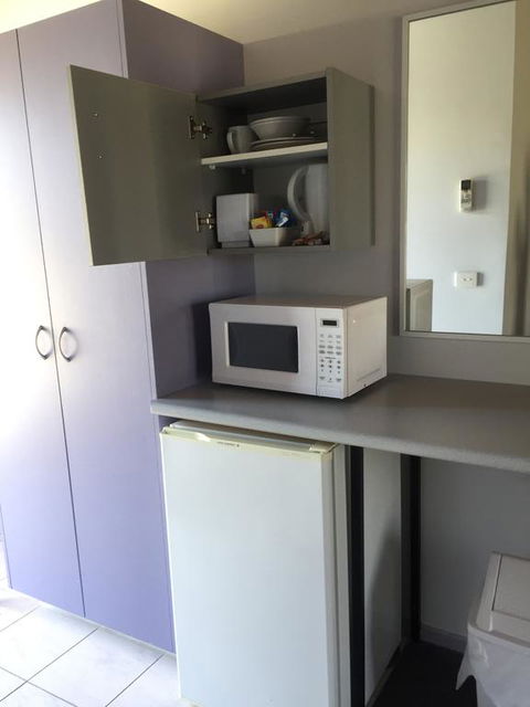 Bakery Park Motor Inn - Stayed 2