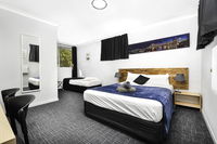 Book Bald Hills Accommodation Vacations Stayed Stayed