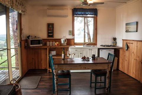 Balingup Heights Hilltop Forest Cottages - Stayed 1