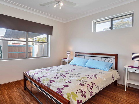Banyan' 14 Montevideo Parade - Spacious Three Bedroom Pet Friendly Property With Air Con - Stayed 3