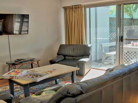 Barefoot' 7/44 Marine Drive - Fabulous Fingal Bay - Stayed 2