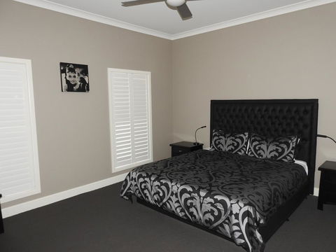 Barklysuites Apartments - Stayed 0