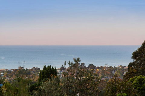 BAY VIEWS ON MANNA - DROMANA - Stays Accommodation 3