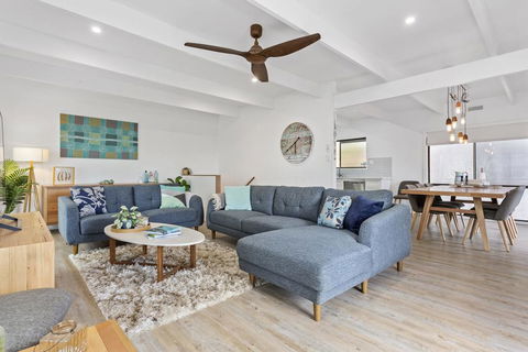 BAYSHORE - DROMANA - Stayed 2