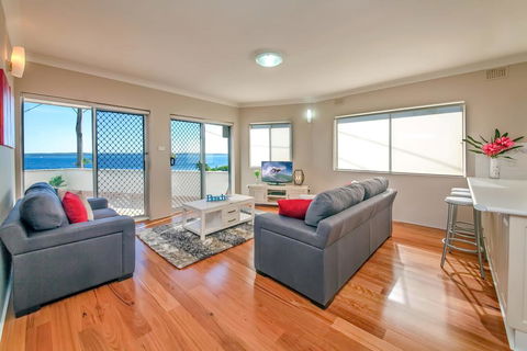 Bayview Towers, Unit 1/15 Victoria Parade - Stayed 1