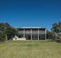 Beach Buoys House - Stayed