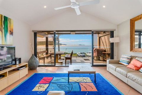 Beach Duplex 72b Marine Dr - Fingal Bay - Stayed 3