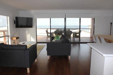 Beach House At Arno - Stayed 2