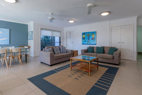 Beach House, Pacific Road, 1/20 - Stayed 3