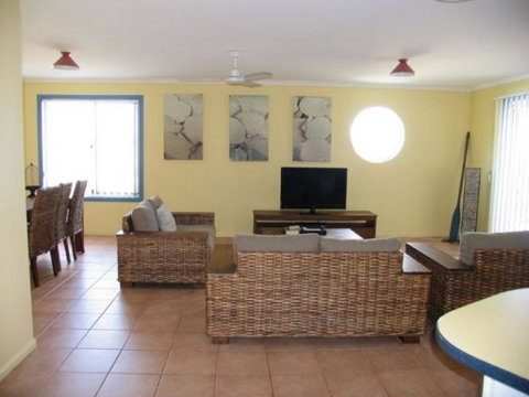 Beaches 1 - Stayed 3