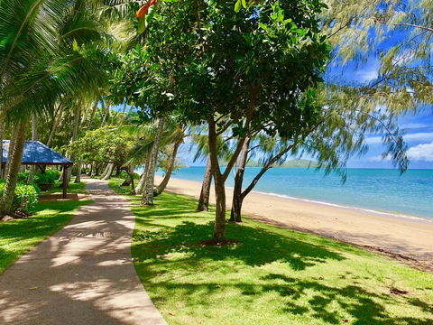 Beachfront Apartment- Paringa - Stayed 3