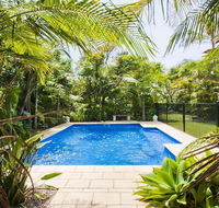 Beachfront Pool House - Absolute beachfront - Stayed
