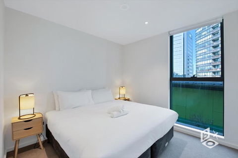 REST COLLECTION Apartments On Collins Docklands - Stays Accommodation 2