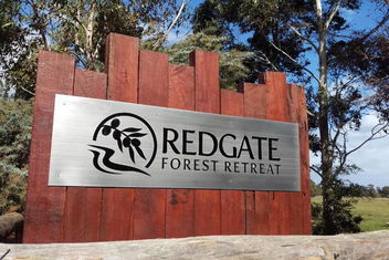 Redgate Forest Retreat with Stays Accommodation