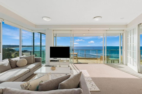 Reflections On The Sea Unit 1501a - Stayed 1