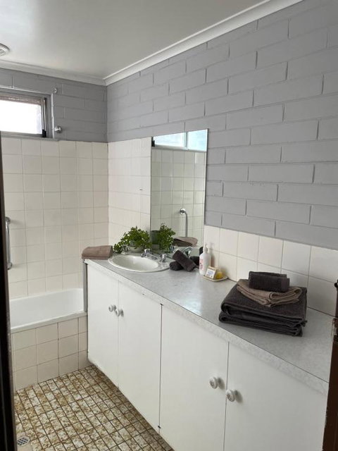 Relax At Ruby - Stayed 2