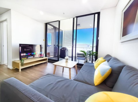 Relaxing 1BR W Pools & SPA, Gym In Olympic Park - Stayed 3