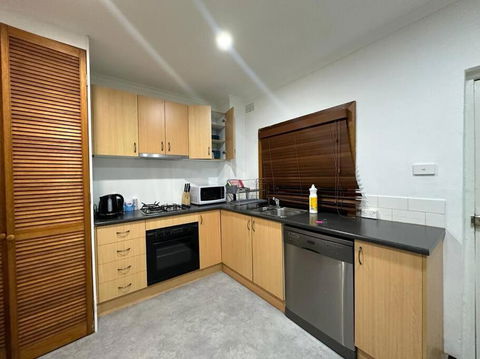 Remarkable 2 Bedroom House At The Centre Of Darlinghurst - Stayed 2
