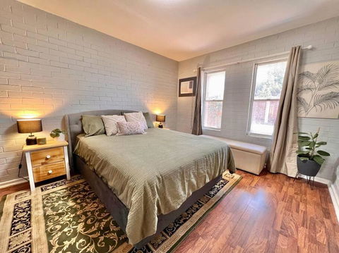 Renovated Corporate Apartment - Stayed 3
