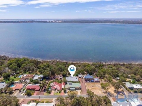 Rest & Recharge In Bouvard - Stays Accommodation 2