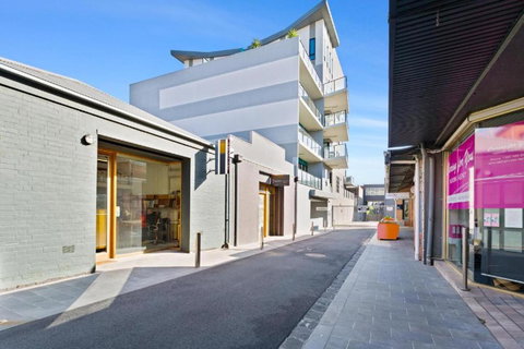 Right In The Centre Of Town - Stayed 3