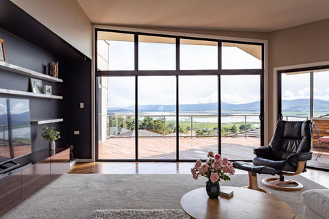 River Haven Serene Spacious With River Views - Stays Accommodation 0